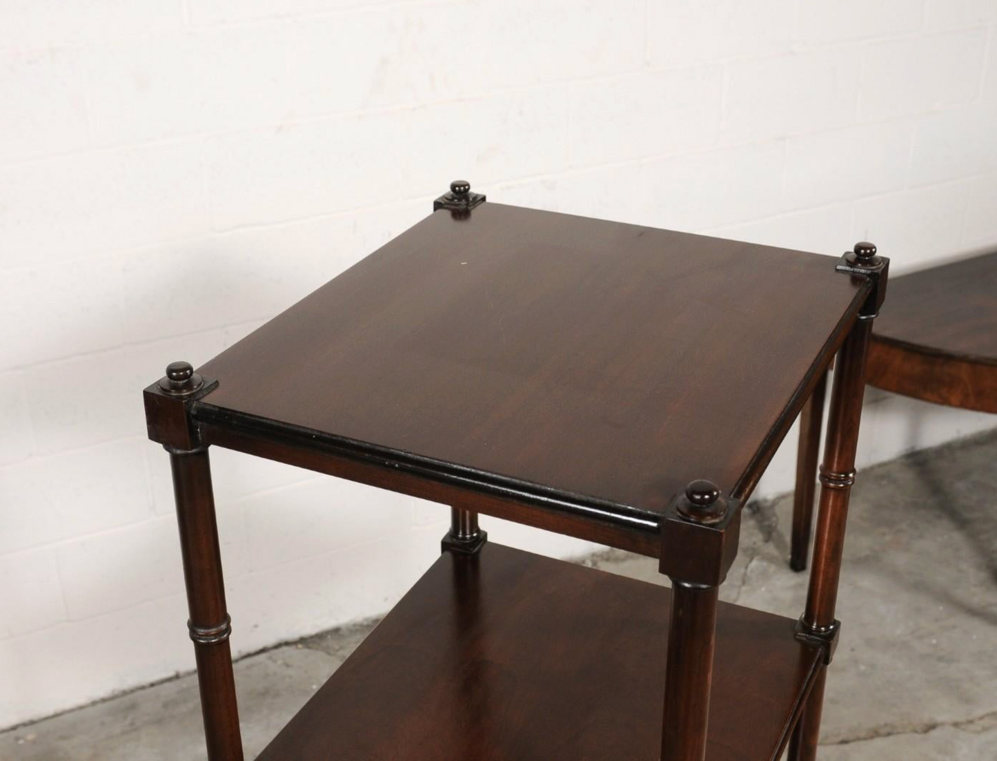 Mahogany English Étagère