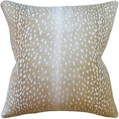 Pair of "Doe" pillows